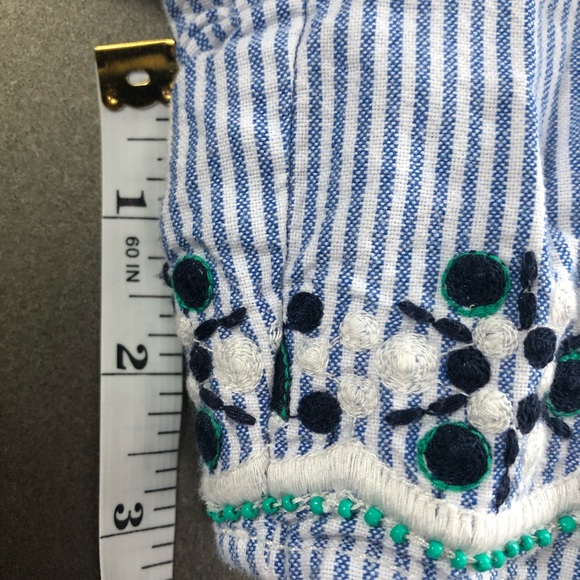 Vineyard Vines Seersucker Blue and White Shorts - Picture 5 of 7